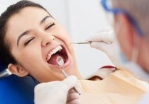 牙周炎会引起什么杂病 牙周炎会诱发哪些疾病呢？有谁知道？可以告诉我下