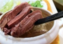牛肉汤的热量为什么高 牛肉汤和米饭哪个热量高